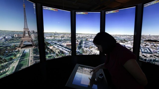 <p>
	Google Maps докара главоболия на щатския интернет концерн. <em>Снимка: Ройтерс</em></p>
