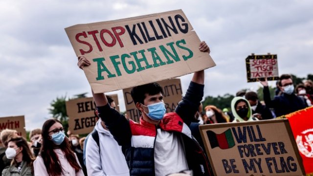 <p>
	<em>&nbsp;Снимка: EPA/FILIP SINGER</em></p>
