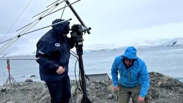 Снимка: Първи полярен астрономически проект на България