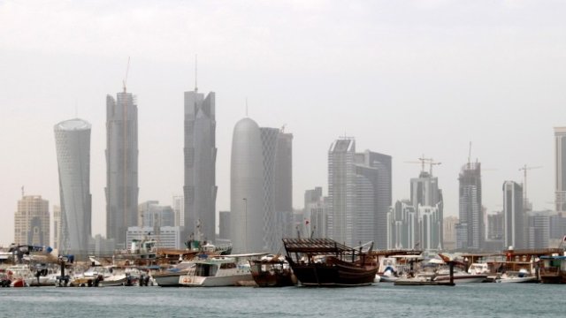 <p>
	Столицата на Катар Доха. <em>Снимка: Архив Ройтерс</em></p>
