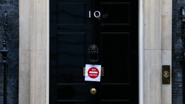 Британският външен министър поема Brexit