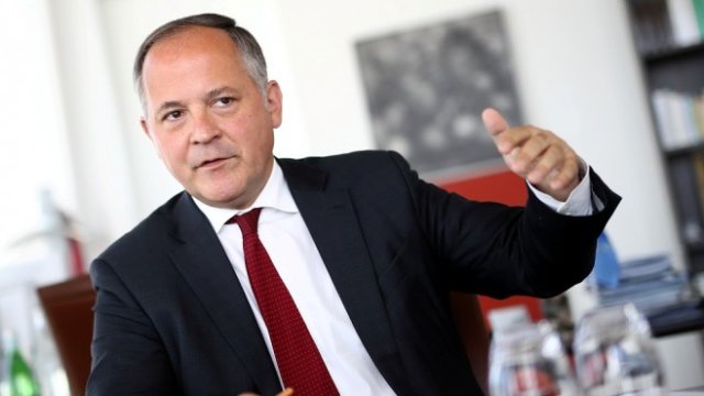 <p>
	Беноа Кьоре. <em>Снимка: Архив Ройтерс</em></p>
