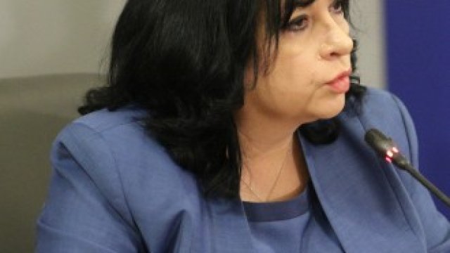 <p>
	Министърът на енергетиката Теменужка Петкова.&nbsp;<em>Снимка: Благой Кирилов, БГНЕС</em></p>
