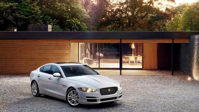 <p>
	Първият модел на Jaguar, който получи новите двигатели Ingenium.<em> Снимка: Jaguar</em></p>
