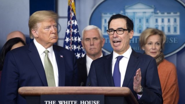 <p>
	<em>Снимка: Kevin Dietsch/UPI/Bloomberg</em></p>
