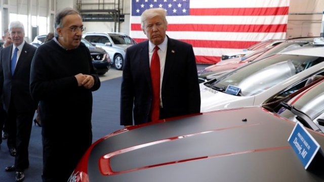 <p>
	Главният изпълнителен директор на FIAT Chrysler Automobiles Серджо Маркионе. Снимка: Ройтерс</p>
