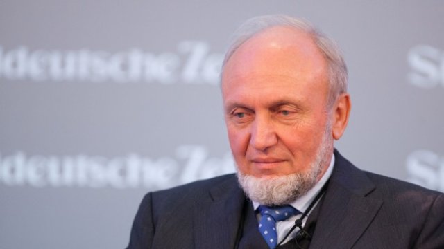 <p>
	Ханс-Вернер Зин. <em>Снимка: Krisztian Bocsi/Bloomberg</em></p>
