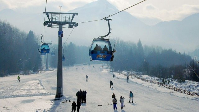 <p>
	Банско за втора поредна година получава приза за най-добър зимен курорт в България. <em>Снимка: БТА</em></p>
