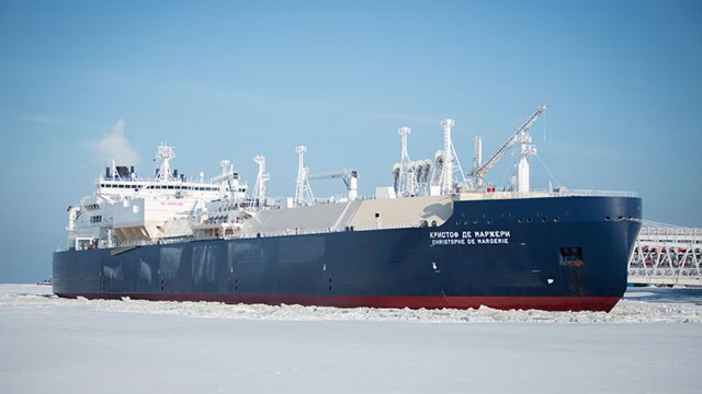 Един от корабите за LNG на &quot;Совкомфлот&quot;. Снимка:  EPA/SOVCOMFLOT HANDOUT