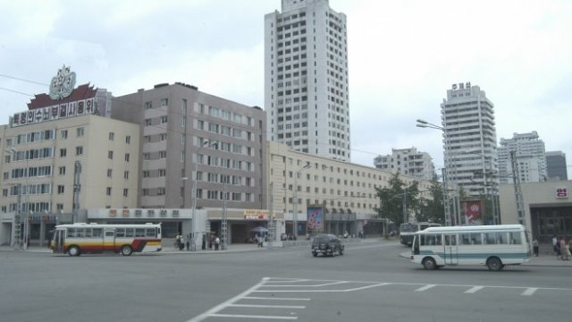 <p>
	Изглед от Пхенян, Северна Корея. <em>Снимка: Архив Ройтерс</em></p>
