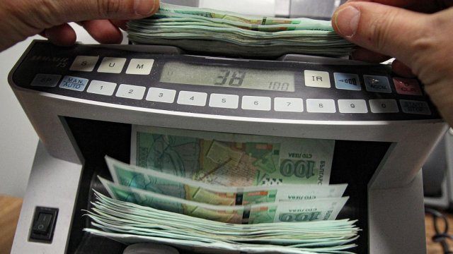 Какви са рисковете от ускорено кредитиране у нас?