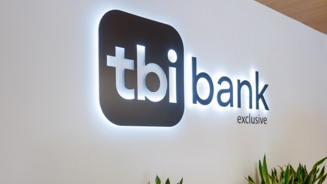 Снимка: tbi bank