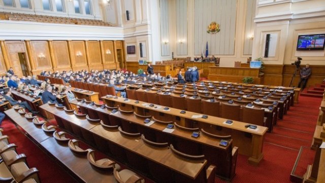 <p>
	<em font-size:="" pt="" style="color: rgb(102, 102, 102); font-family: ">Снимка: Димитър Кьосемарлиев, Investor Media Group</em></p>
