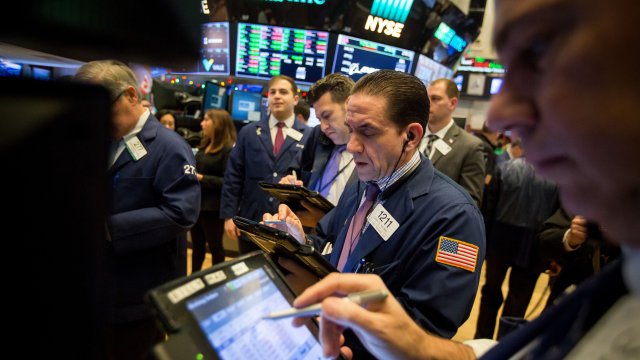 Трейдъри на Нюйоркската фондова борса (NYSE). Снимка: Michael Nagle/Bloomberg