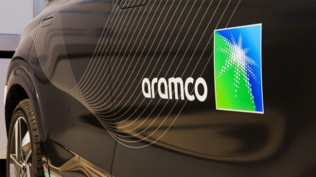 Saudi Aramco може да извади търговското подразделение на борсата