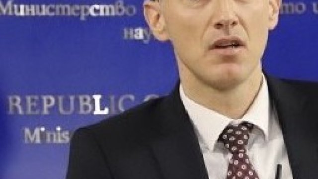 <p>
	<span font-size:="" pt="" style="color: rgb(102, 102, 102); font-family: ">Министърът на образованието Красимир Вълчев.&nbsp;</span><em font-size:="" pt="" style="color: rgb(102, 102, 102); font-family: ">Снимка: БГНЕС</em></p>
