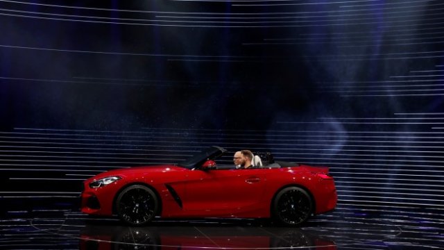<p>
	Моделът BMW Z4. <em>Снимка: Ройтерс</em></p>
