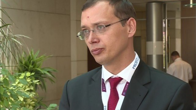 <p style="text-align: justify;">
	Главният изпълнителен директор и председател на УС на TBI Bank Цветан Петринин. <em>Снимка: Bloomberg TV Bulgaria</em></p>
