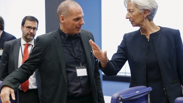 <p>
	Лагард и гръцкият финансов министър Янис Варуфакис комуникират все по-трудно. <em>Снимка: Ройтерс</em></p>

