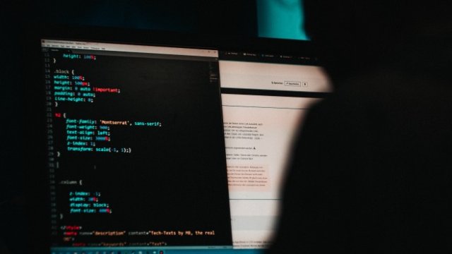 <p>
	<em>Снимка:&nbsp;<a href="https://unsplash.com/@mbaumi?utm_source=unsplash&amp;utm_medium=referral&amp;utm_content=creditCopyText">Mika Baumeister</a>,&nbsp;<a href="https://unsplash.com/s/photos/hackers?utm_source=unsplash&amp;utm_medium=referral&amp;utm_content=creditCopyText">Unsplash</a></em></p>
