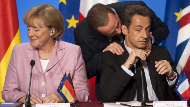 <p>
	Берлускони се чувства обиден на Меркел и Саркози. <em>Снимка: архив Ройтерс</em></p>
