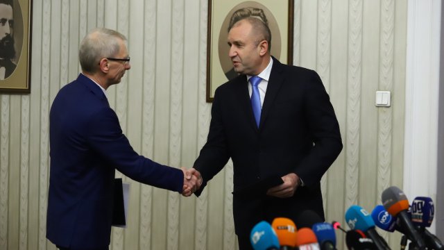 Академик Денков ще върне неизпълнен мандат на президента Румен Радев. Снимка: БГНЕС