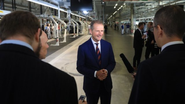 <p>
	Главният изпълнителен директор на Volkswagen AG Херберт Дийс. <em>Снимка: Bloomberg L.P.</em></p>
