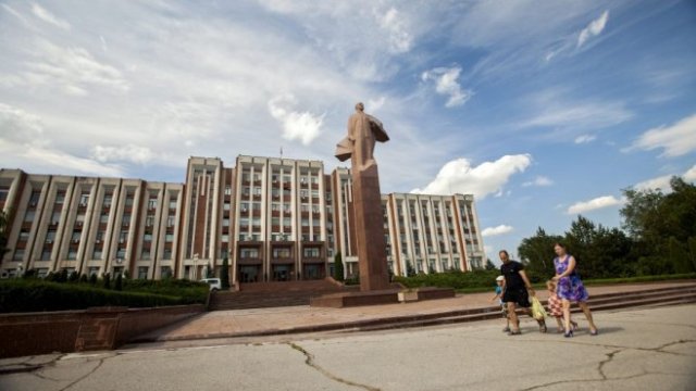 <p>
	<em>Снимка: EPA/DUMITRU DORU</em></p>
