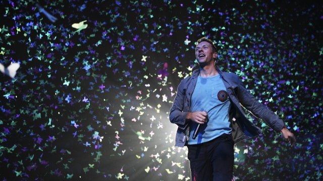 <p>
	Вокалистът на Coldplay Крис Мартин. <em>Снимка: Архив Ройтерс</em></p>
