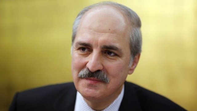 <p>
	Вицепремиерът на Турция&nbsp;Нуман Куртулмуш. <em>Снимка: архив, Ройтерс</em></p>

