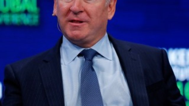 <p>
	Кен Грифин. <em>Снимка: Архив Ройтерс</em></p>
