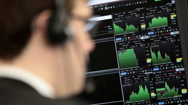 <p>
	Процесът на машинно самообучение ще бъде управляван от хора. <em>Снимка: Ройтерс</em></p>
