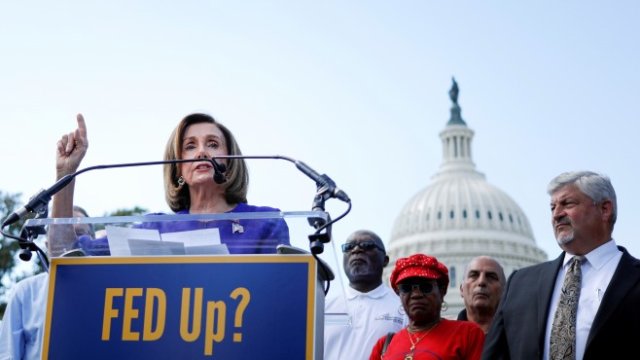 <p>
	<em>Нанси Пелоси. Снимка: Ройтерс</em></p>
