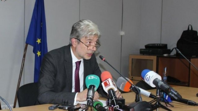 <p>
	Министърът на околната среда и водите Нено Димов. <em>Снимка: Министерство на околната среда и водите</em></p>
