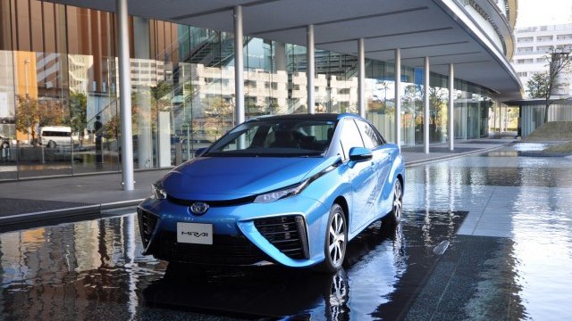 <p>
	<em>Снимка: Toyota</em></p>
