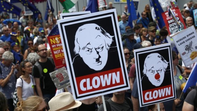 <p>
	Протести против Brexit в Лондон.<em> Снимка: Ройтерс</em></p>
