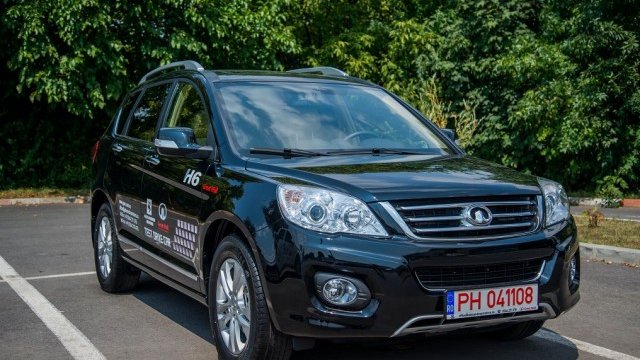 <p>
	Тестови Great Wall H6 за клиентите на компанията в Румъния<em>. Снимка: Литекс Моторс</em></p>
