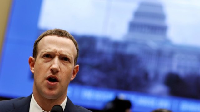 <p>
	<em>Източник: Roiters</em></p>
