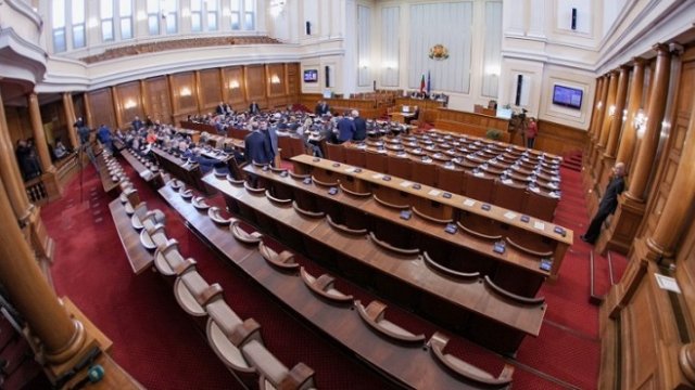 <p>
	<em font-size:="" pt="" style="color: rgb(102, 102, 102); font-family: ">Снимка: Димитър Кьосемарлиев, Investor Media Group Архив</em></p>
