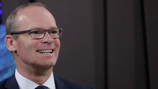 <p>
	Ирландският министър на външните работи Саймън Ковини. <em>Снимка: Ройтерс</em></p>
