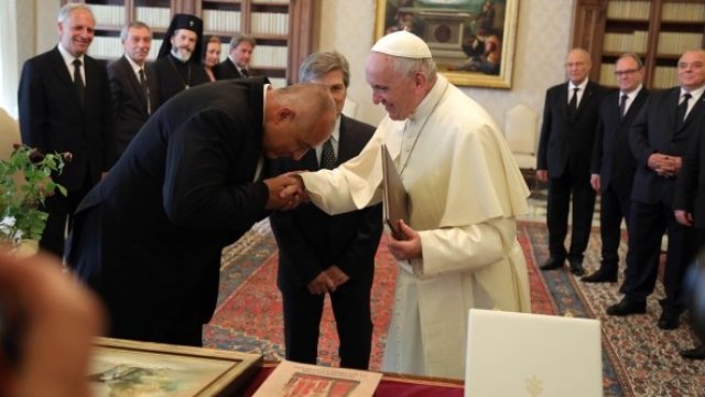 <p>
	<em font-size:="" pt="" style="color: rgb(102, 102, 102); font-family: ">Снимка: Олег Попов, Investor Media Group</em></p>
