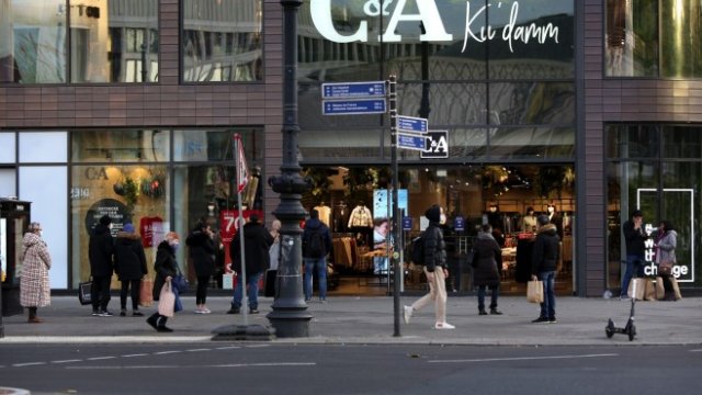 Германия въвежда нова строга блокада от сряда