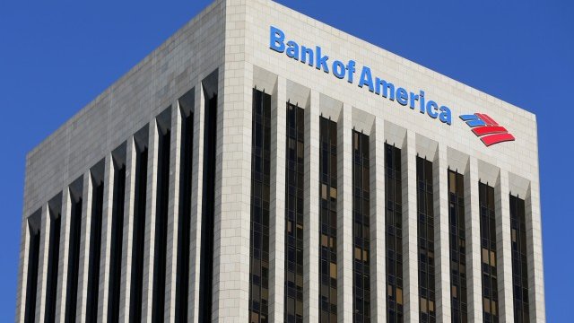<p style="text-align: justify;">
	Bank of America възнамерява да увеличи с около 20% до 500 хил. долара заплатите на някои изпълнителни директори. <em>Снимка: Ройтерс</em></p>
