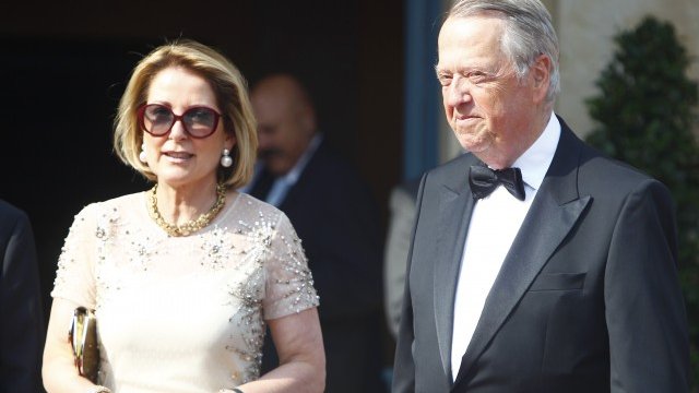 <p>
	Огуст Йоткер и съпругата му Александра. <em>Снимка: архив Ройтерс</em></p>
