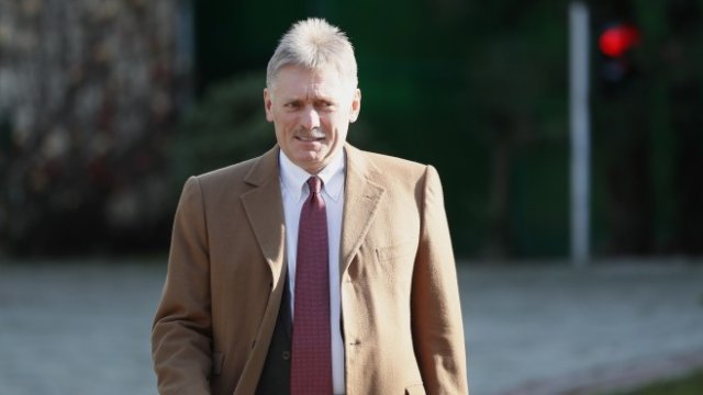 <p>
	Дмитрий Песков. <em>Снимка: EPA/SHAMIL ZHUMATOV / POOL</em></p>
