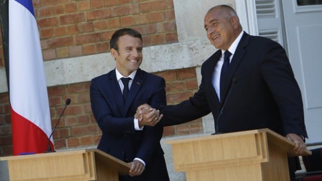 <p>
	<span lang="bg-BG">Българският </span><span lang="bg-BG">премиер Бойко Борисов </span><span lang="bg-BG">и френският президент Еманюел Макрон.&nbsp;</span><em><span lang="bg-BG">Снимка: Олег Попов, Investor Media Group</span></em></p>
