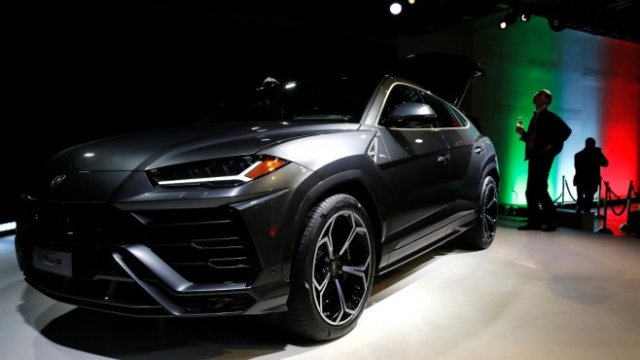 <p>
	<em>Представяне на Lamborghini Urus SUV в Мичиган. Снимка: Ройтерс</em></p>
<p>
	&nbsp;</p>
