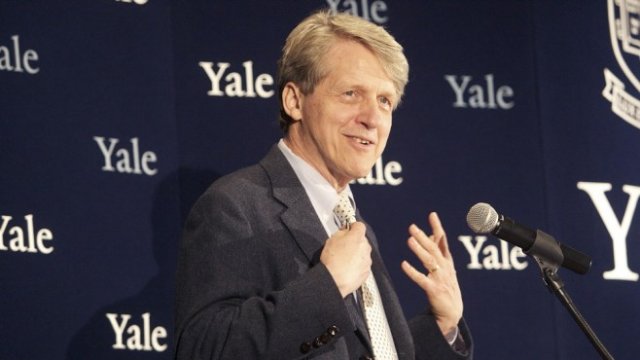 <p>
	Робърт Шилер, носител на Нобелова награда за икономика. <em>Снимка: Архив Ройтерс</em></p>
