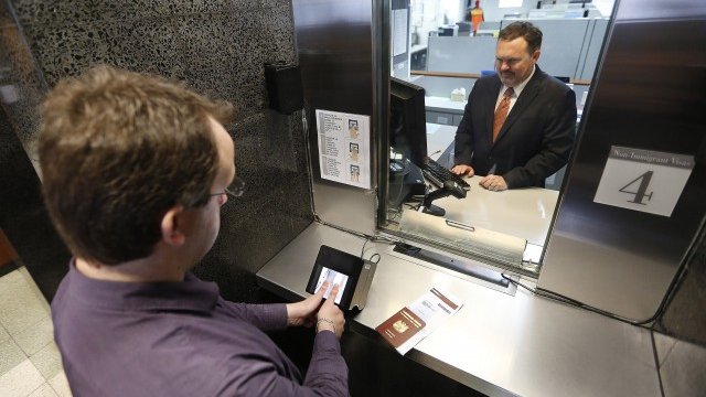 <p>
	<em>Снимка: архив Ройтерс</em></p>
