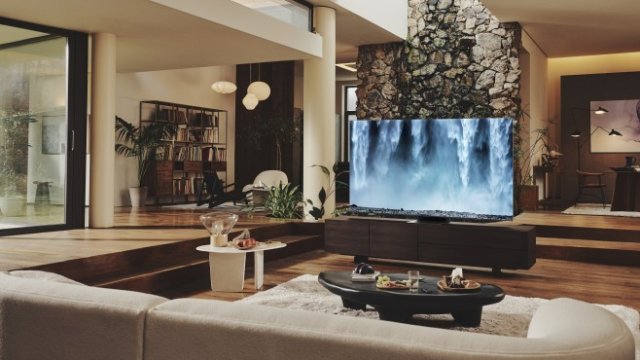 <p>
	<em>Снимки: Samsung</em></p>
